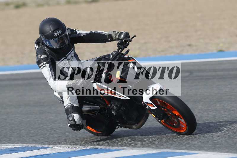 /02 29.01.-02.02.2024 Moto Center Thun Jerez/Gruppe gruen-green/2